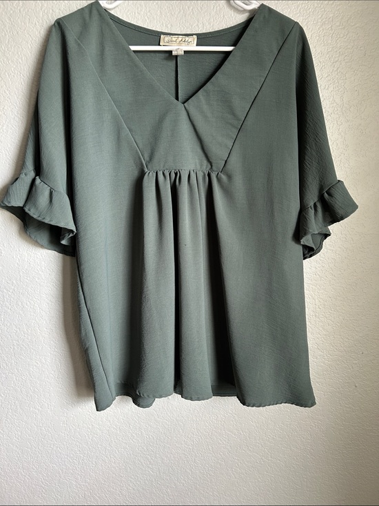 Tops - Sage Green V-Neck Ruffle Sleeve Blouse